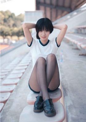 韩国电影《丰满女朋友》观看_1080免费观看视频