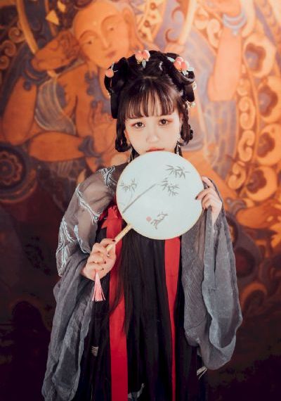 岳乱妇乱第1集_高清电影观看