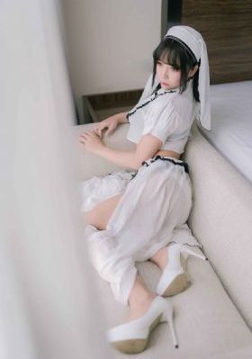 李采潭朋友的妈妈_720电影完整版在线观看